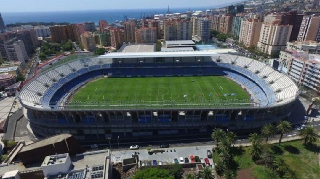 Todos los equipos del club tinerfeño dejan de entrenar hasta nuevo aviso