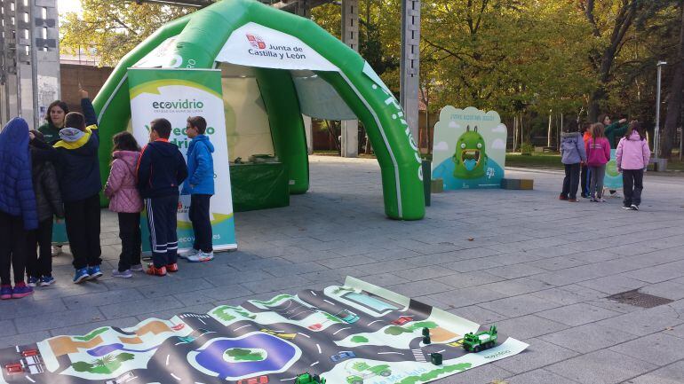 Campaña de Ecovidrio en el Parque del Salón