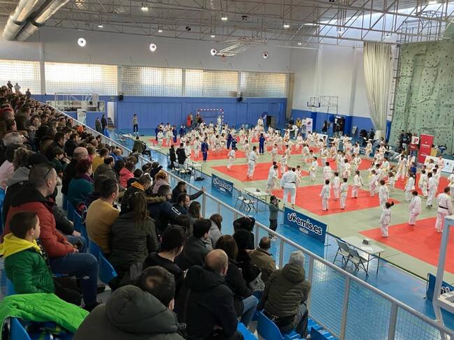 Gran ambiente en Binéfar con la Copa de España junior de judo