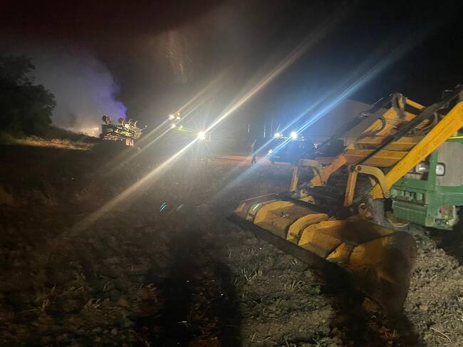 Los agricultores de Peralta de Alcofea y Berbegal colaboraron con los bomberos del Speis