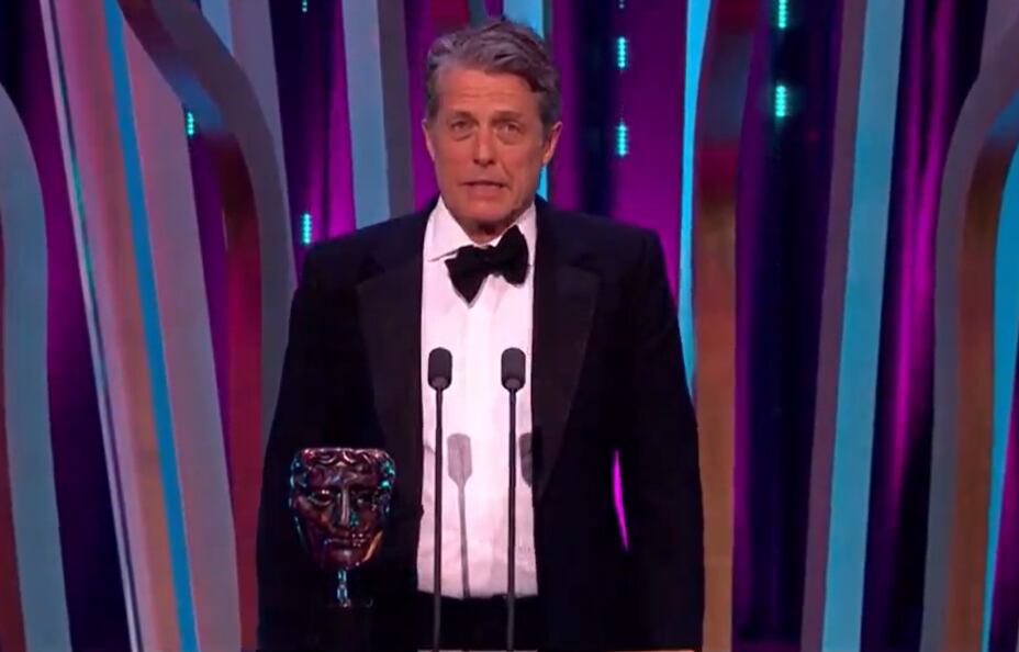 La surrealista presentación &#039;Oompa Loompa&#039; de Hugh Grant en los Bafta