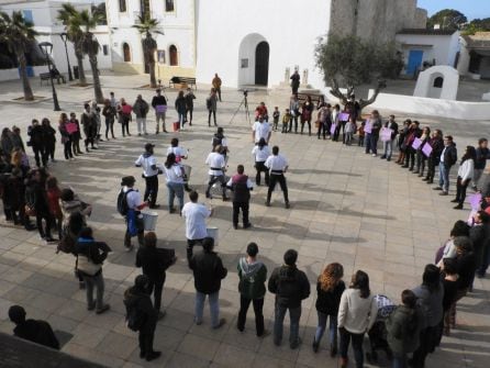 En Formentera se han sumado alrededor de un centenar de personas