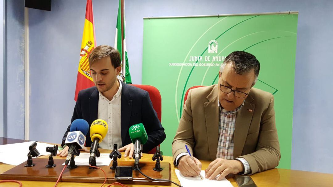 Daniel Moreno y Ángel Gavino, durante la presentación de los proyectos.