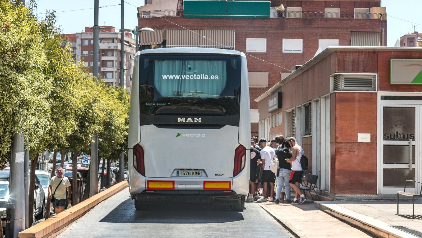 Elda pone en marcha las becas para estudiantes