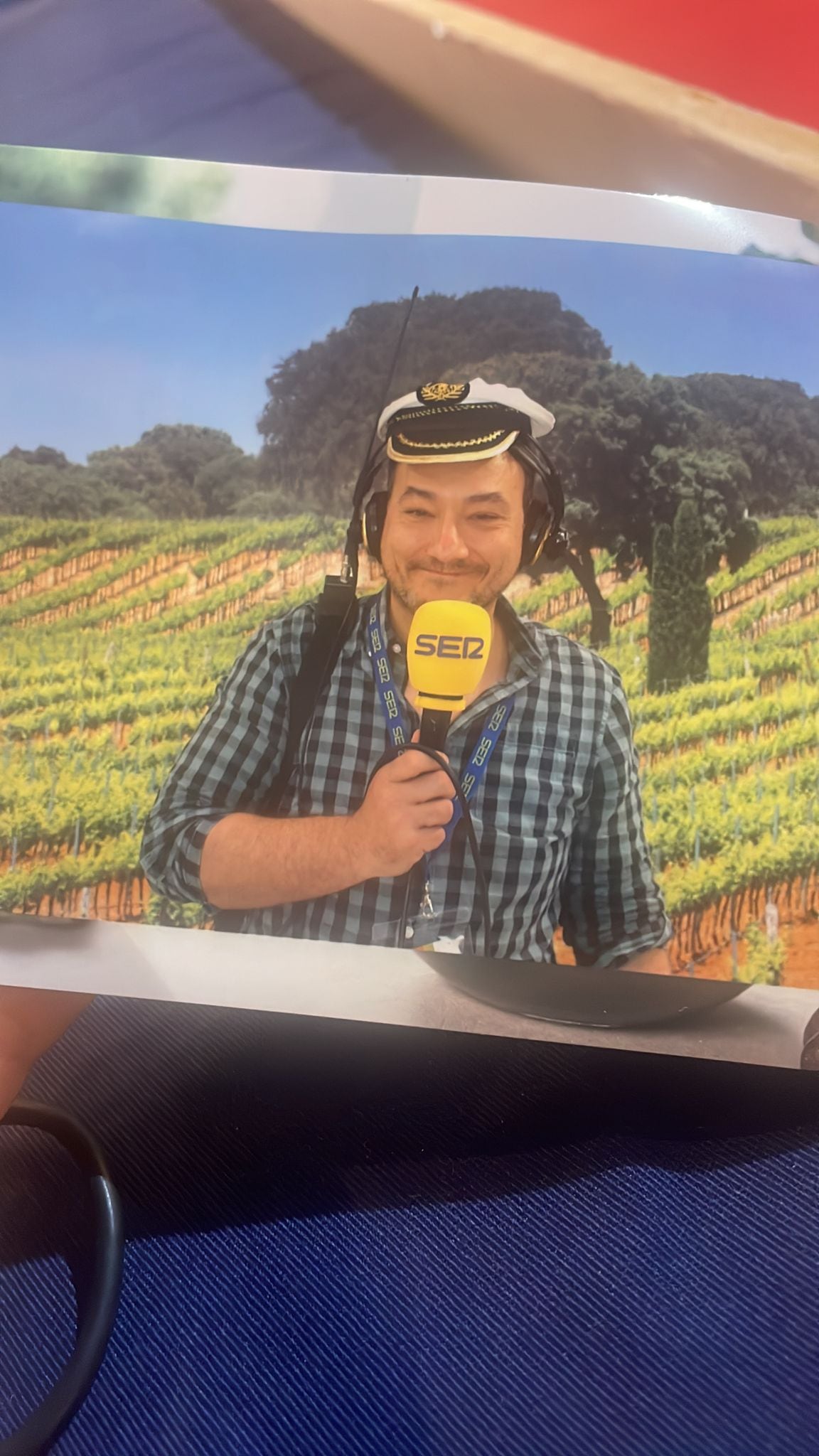 Agustín Cacho, en el photo call del stand de Castilla La Mancha