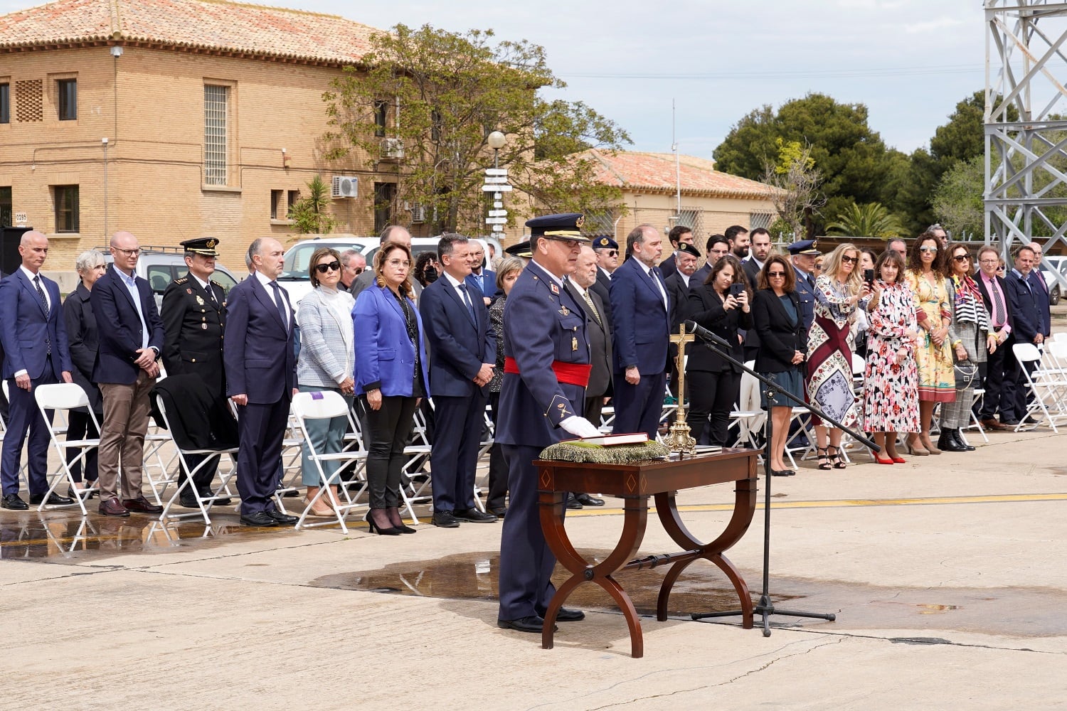 Toma de posesión de la dirección de la Base Aérea de Zaragoza del general Santiago Alfonso Ibarreta