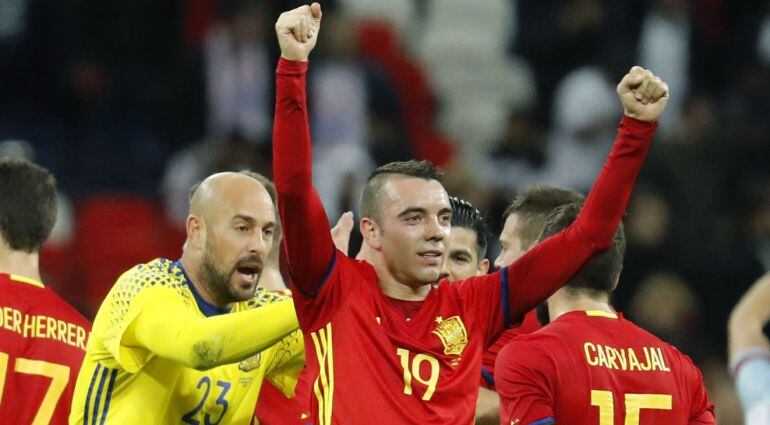 Iago Aspas celebra su debut con la Selección Española