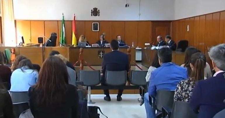 Momento del juicio por los supuestos abusos en el colegio Salesianos