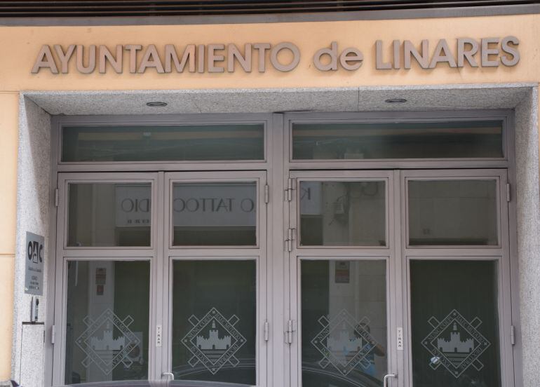 Instalaciones actuales del consistorio linarense en Hernán Cortés