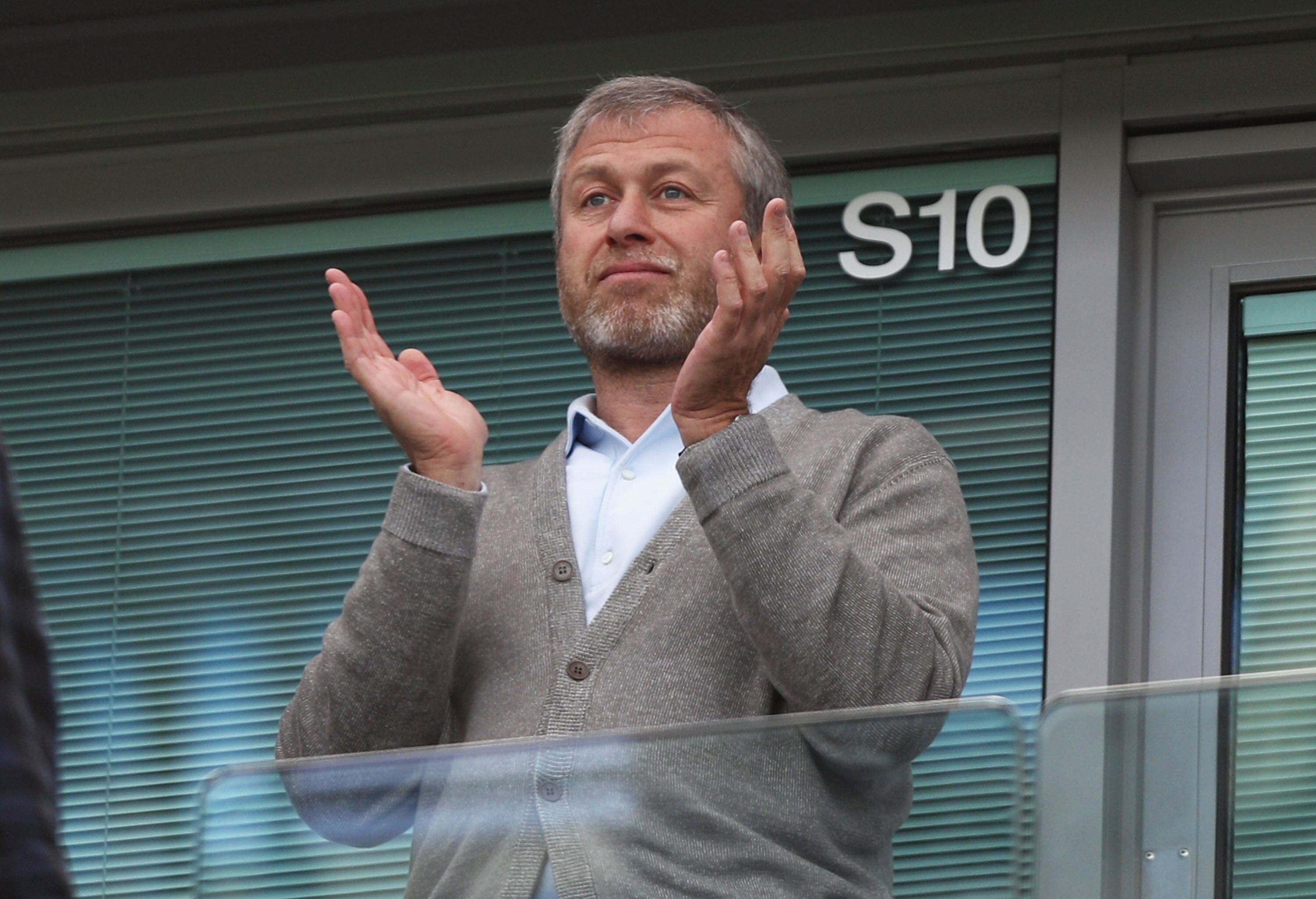 Abramovich durante un partido del Chelsea en Stamford Bridge