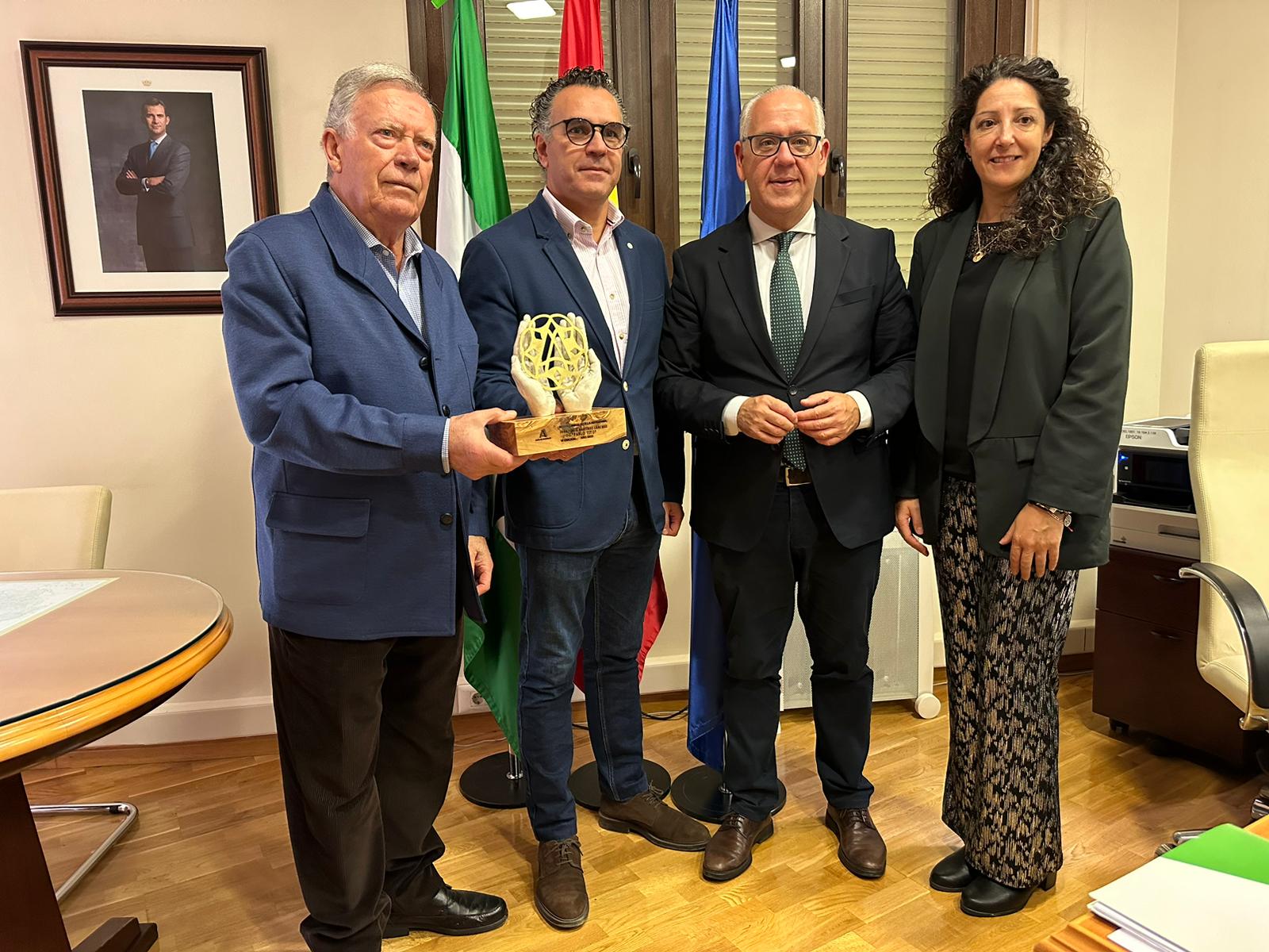 Reconocimiento al alfarero ubetense Pablo Tito