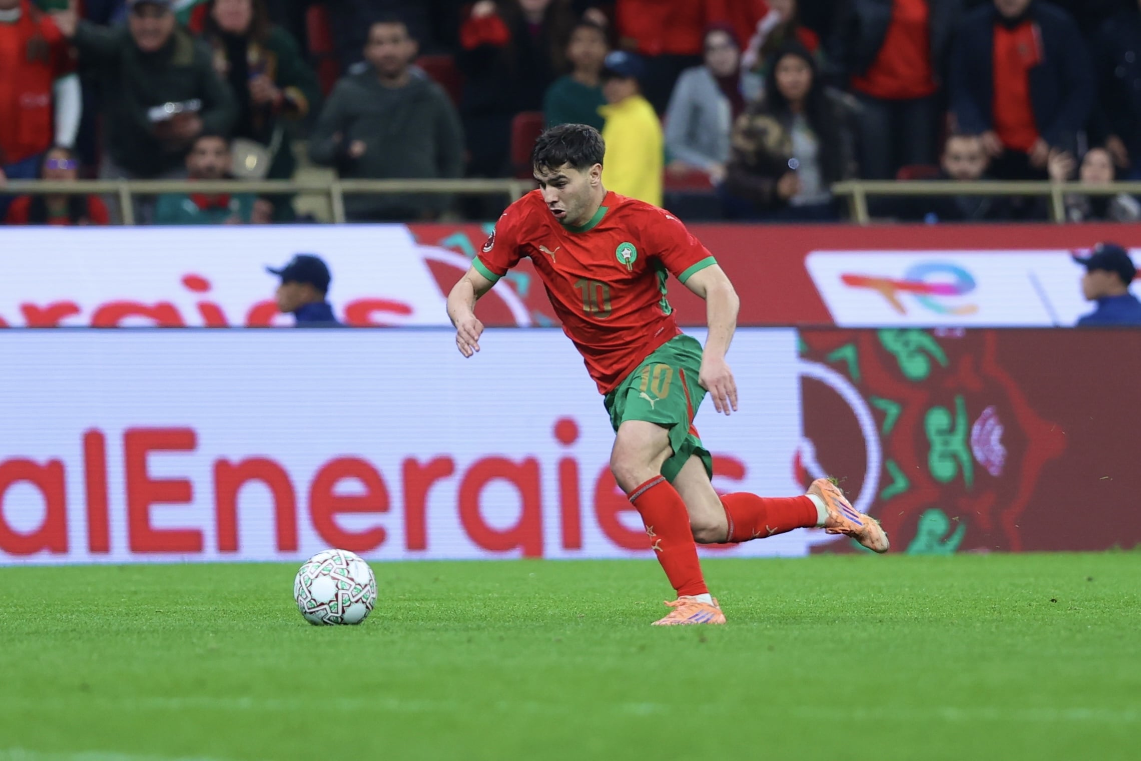 Brahim Díaz durante su partido contra Nigeria en la Copa África