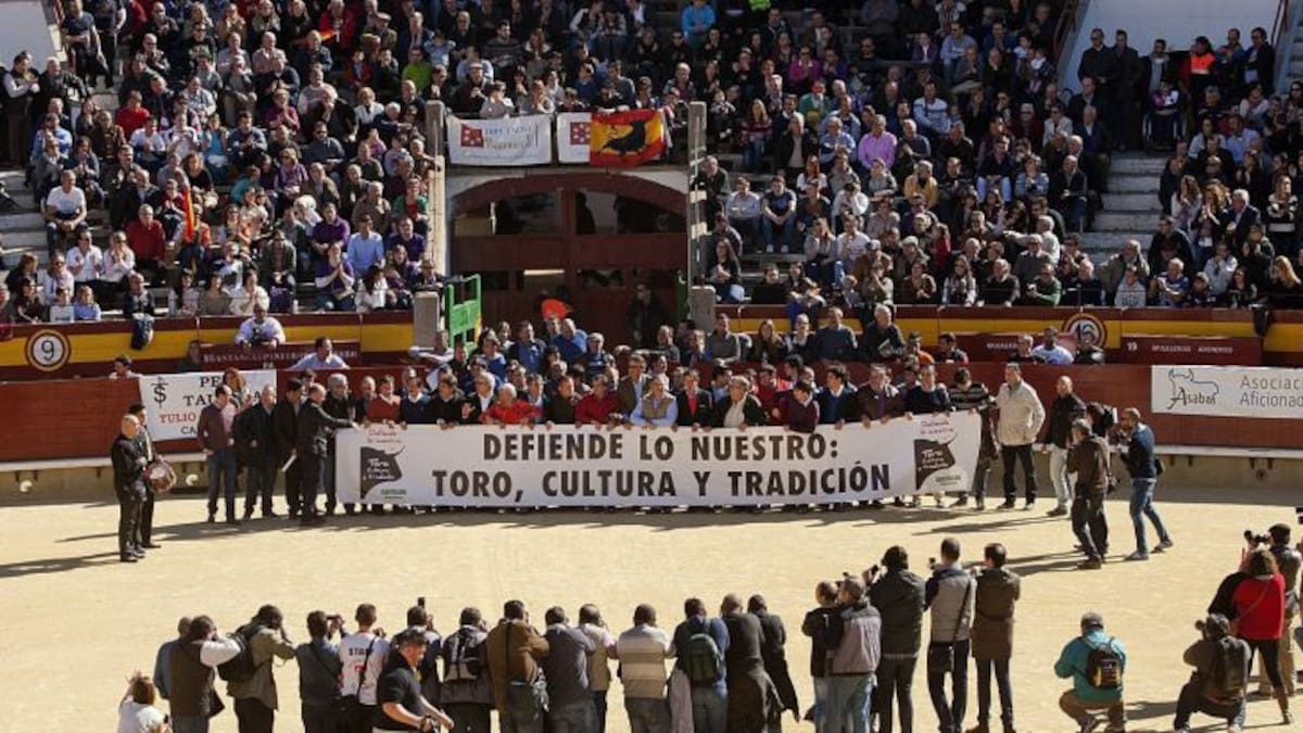 Los Toros (16/02/2015 - Tramo de 01:30 a 02:30)