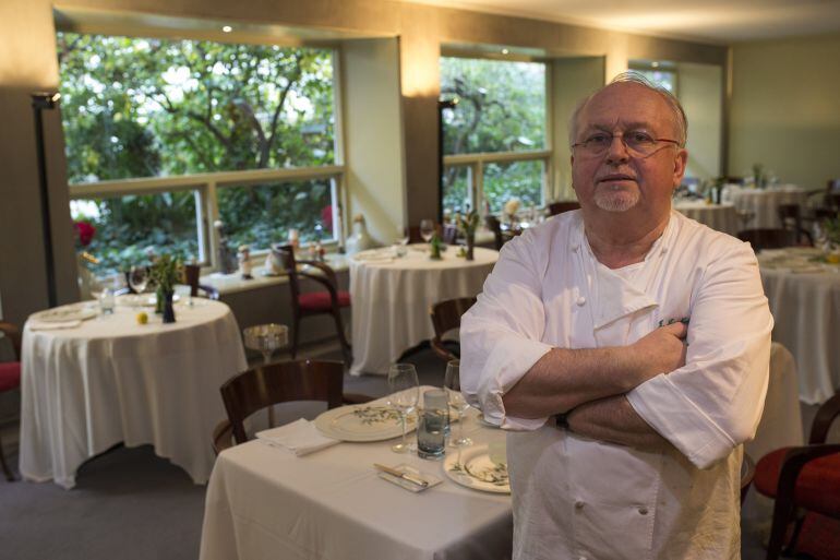 Jean-Louis Neichel, en la sala de su restaurante de Barcelona.