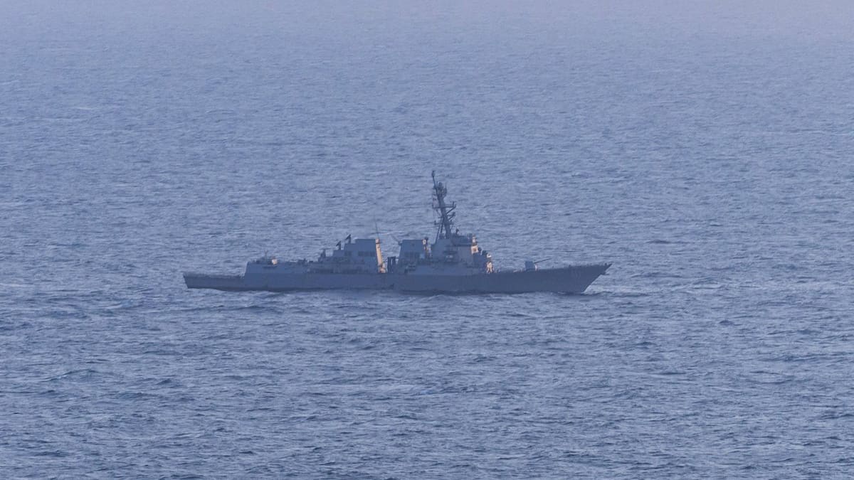 Irán cierra de nuevo el estrecho de Ormuz y responsabiliza a EEUU de romper el alto el fuego