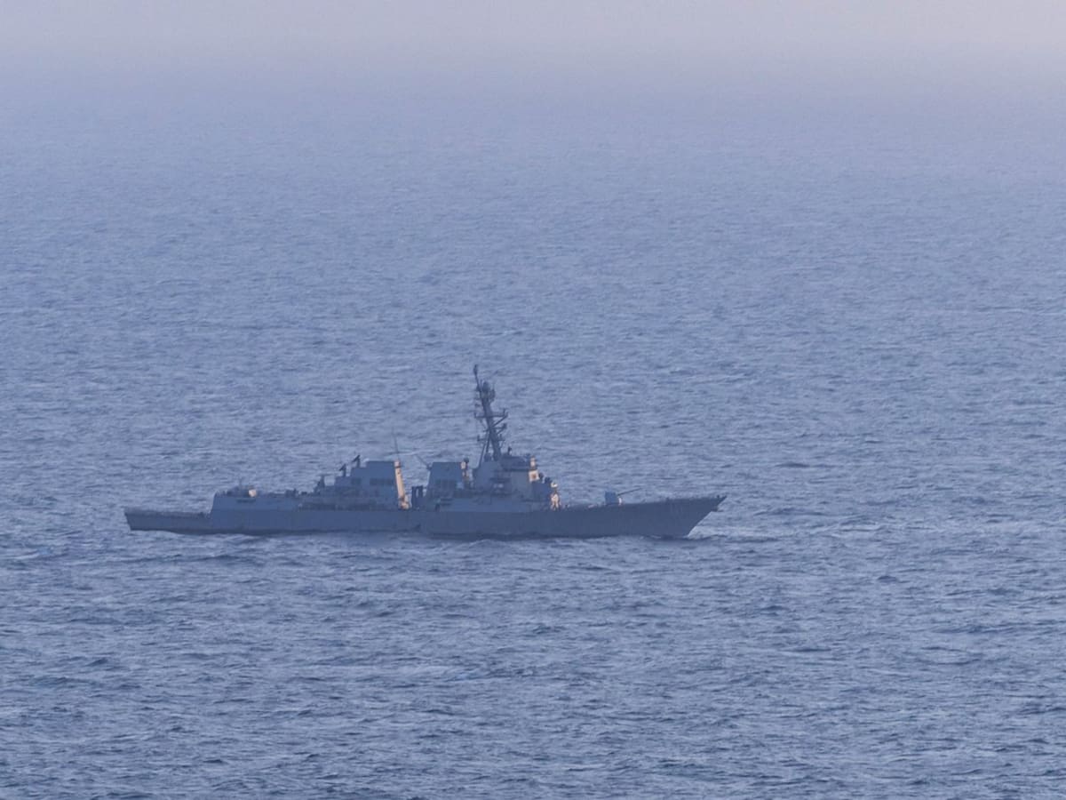 Irán cierra de nuevo el estrecho de Ormuz y responsabiliza a EEUU de romper el alto el fuego