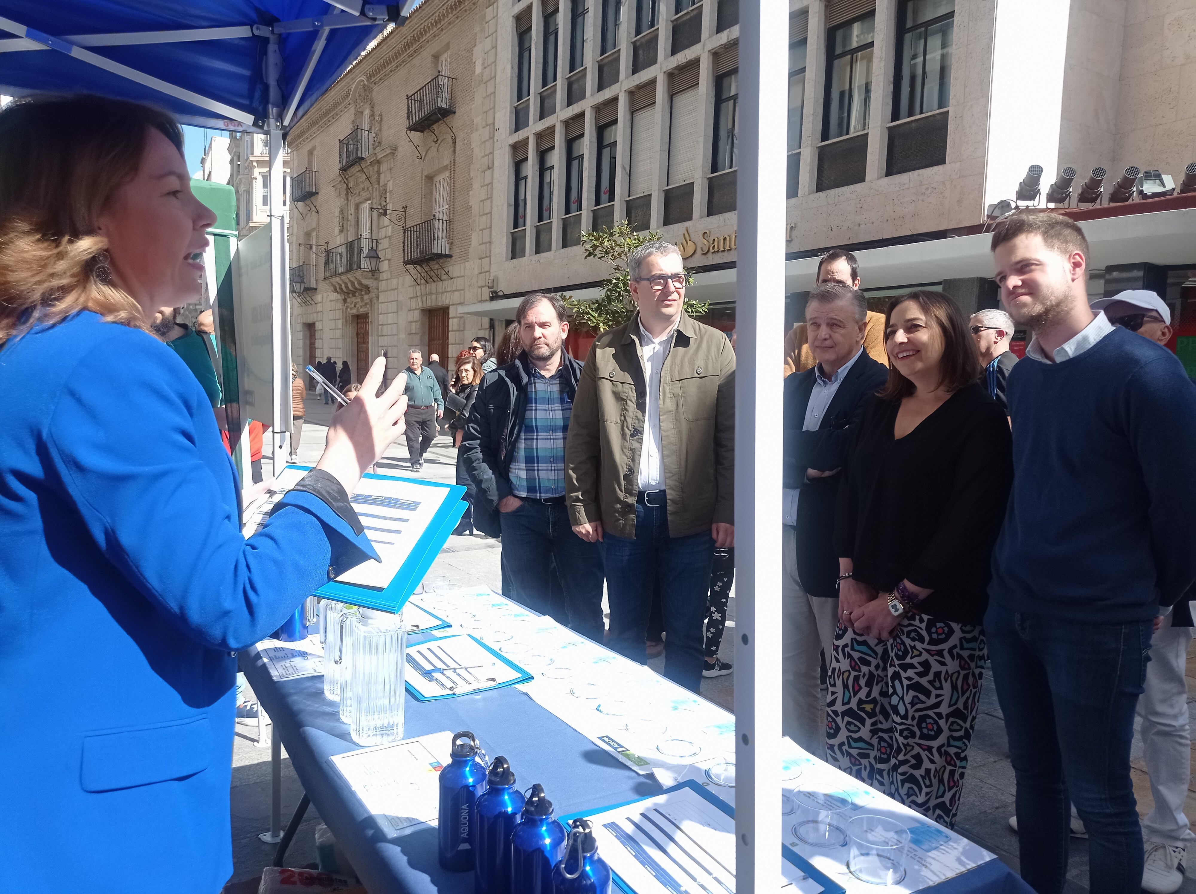 Aquona y el Ayuntamiento de Palencia conmemoran el Día del Árbol