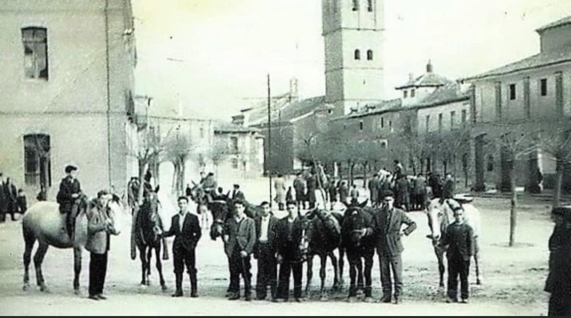 FUENTES DE NAVADía de San Antón
Fuente
El Norte de Castilla