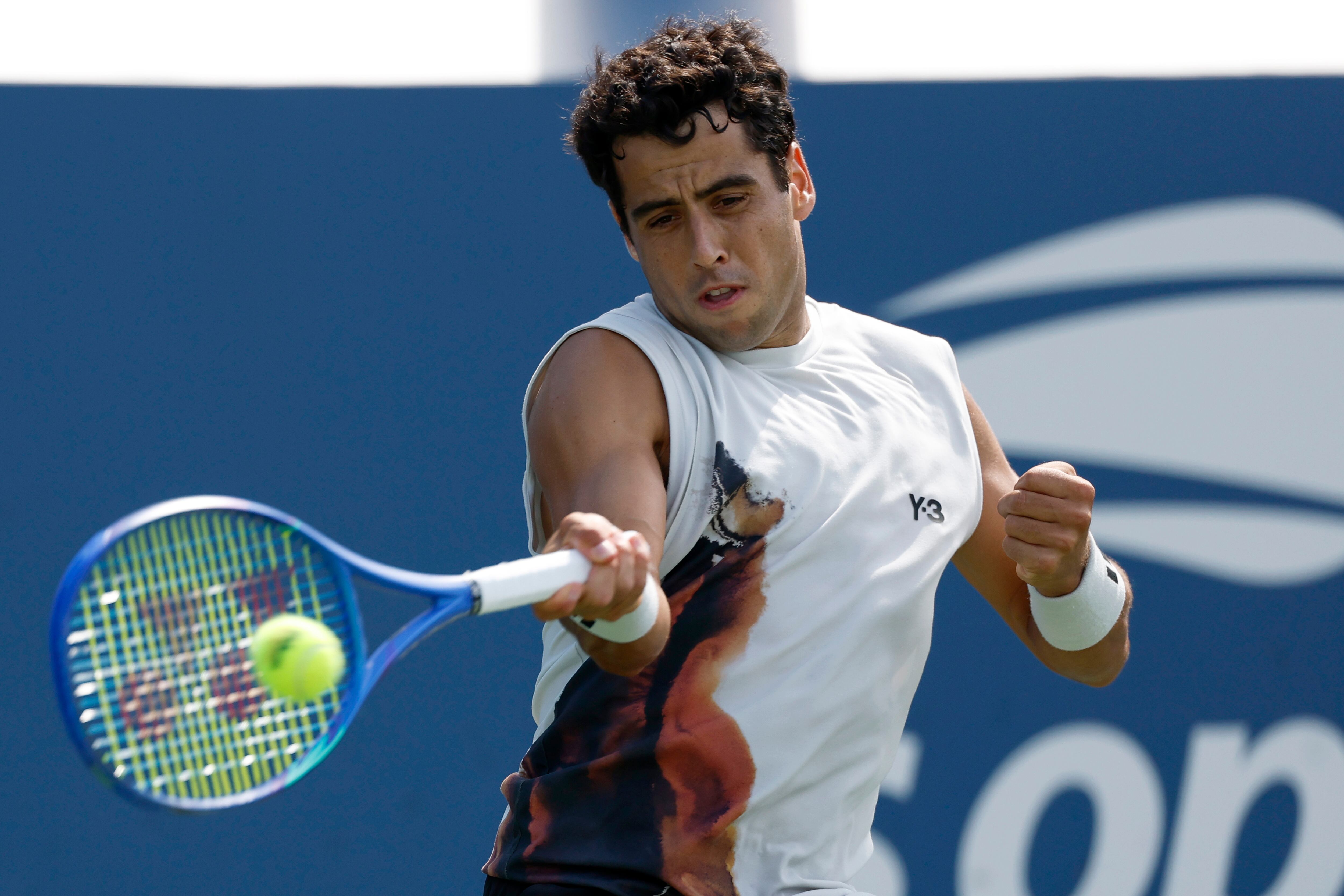 FLUSHING MEADOWS (United States), 30/08/2025.- Jaume Munar of Spain in action against Zizou Bergs of Belgium during their men&#039;s singles third round match of the US Open Tennis Championships at the USTA Billie Jean King National Tennis Center in Flushing Meadows, New York, USA, 30 August 2025. (Tenis, Bélgica, España, Nueva York) EFE/EPA/JOHN G. MABANGLO
