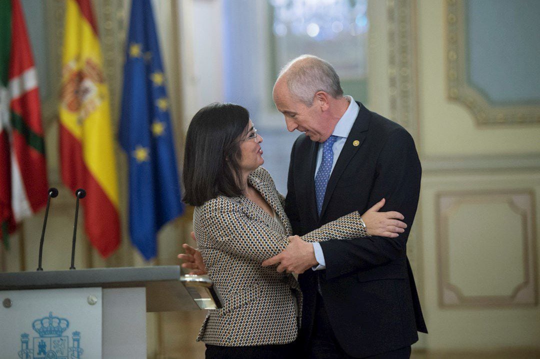 Carolina Darias y Josu Erkoreka