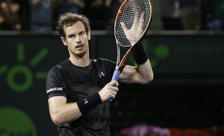 Murray celebra su victoria ante Istomin en Miami