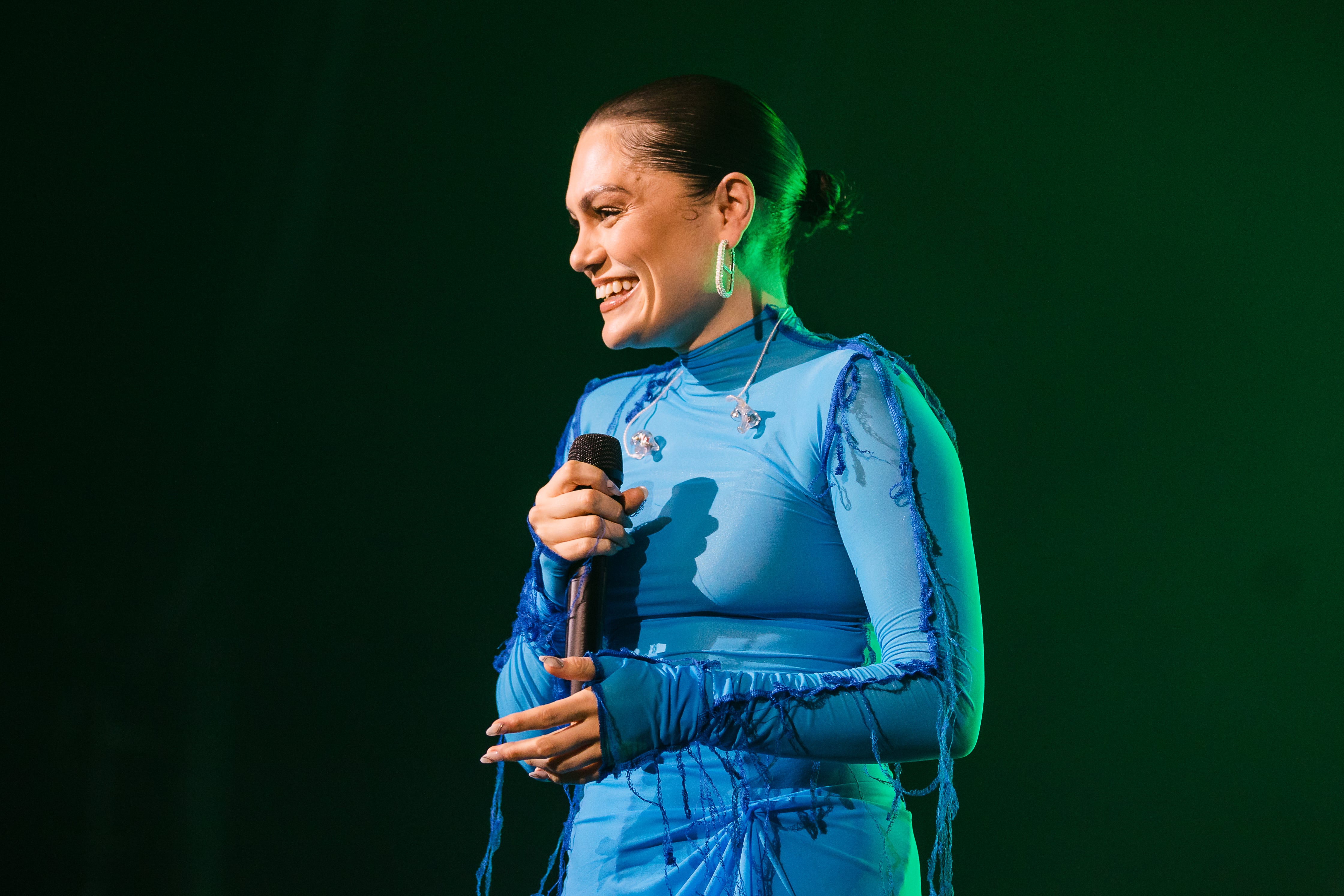 Jessie J actúa en Sao Paulo