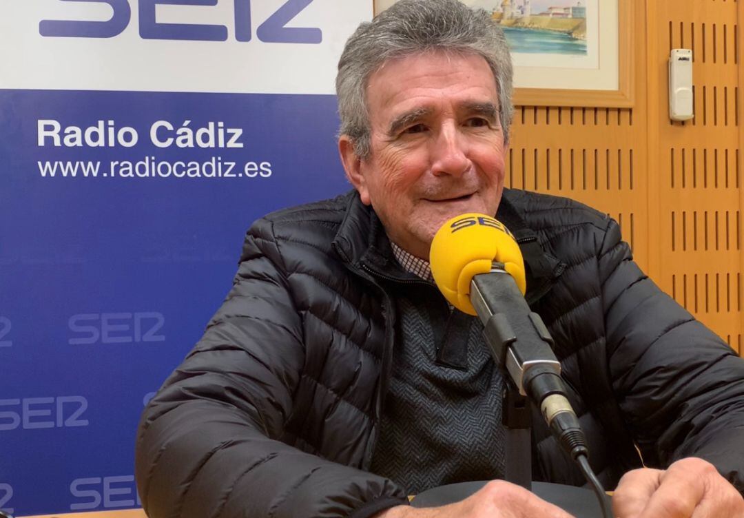 Luis Pizarro, en los estudios de Radio Cádiz