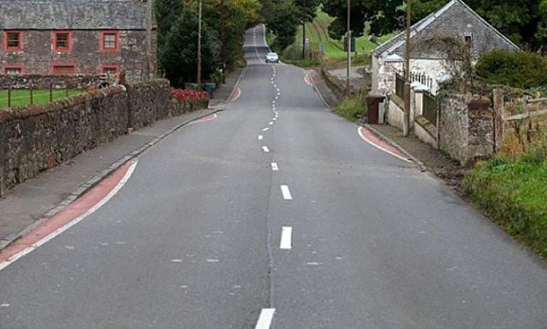 La carretera del pueblo de Stirling.