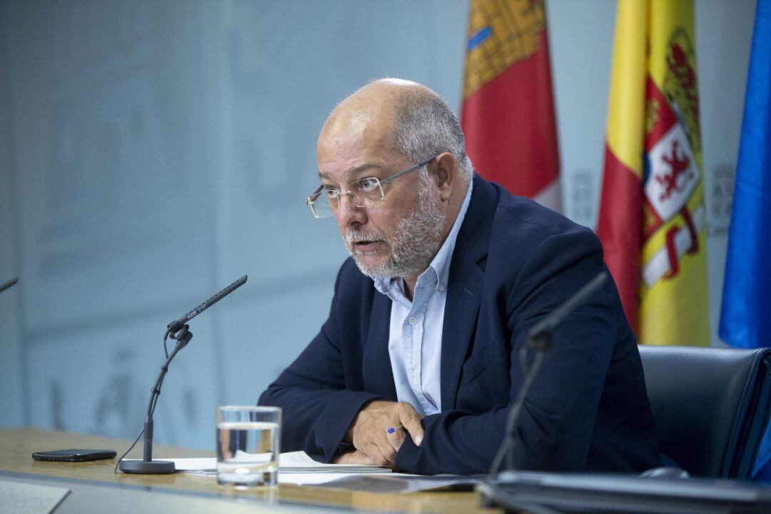 El portavoz de la Junta, Francisco Igea, explica los acuerdos del Consejo de Gobierno