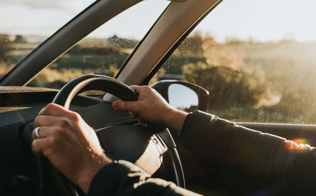 Si vas a coger el coche, ten en cuenta los consejos de la DGT.