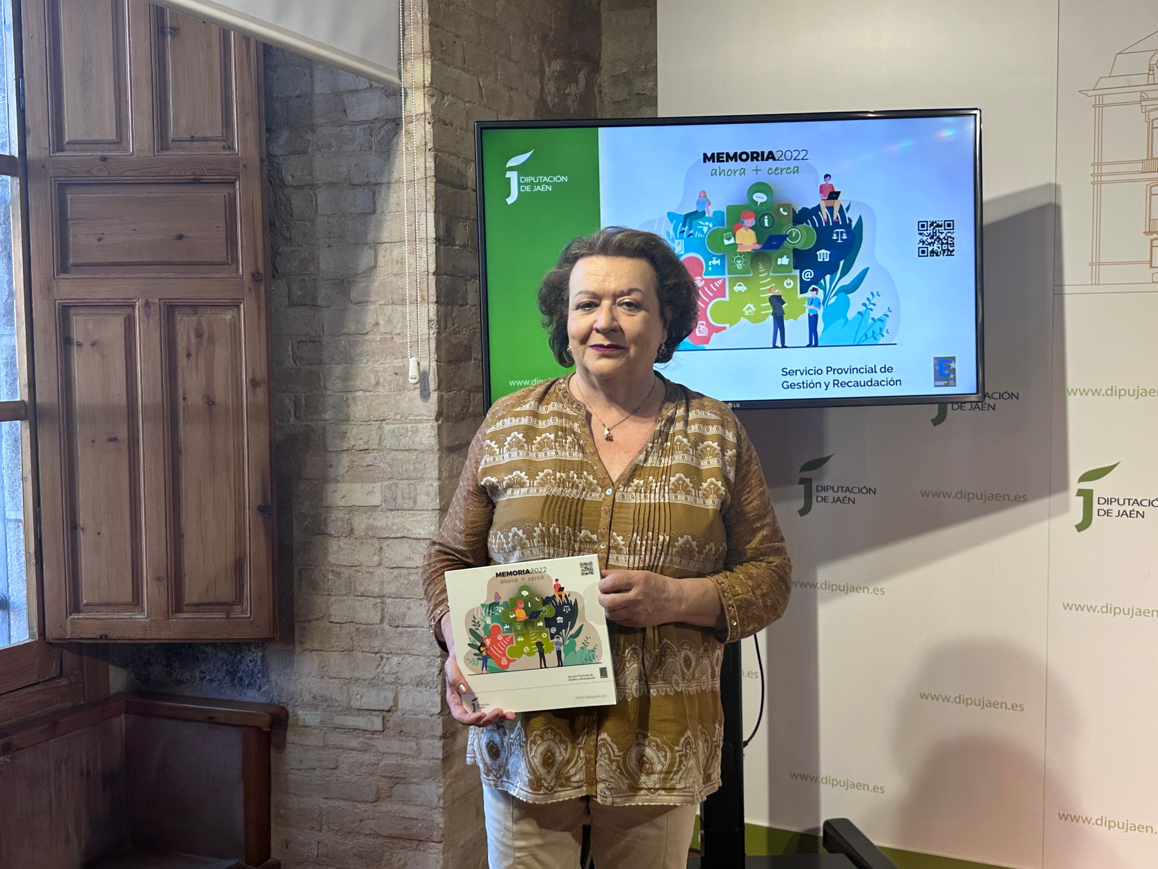 La vicepresidenta segunda de la Diputación y diputada de Economía, Hacienda, Asistencia a Municipios y Recursos Humanos, Pilar Parra.