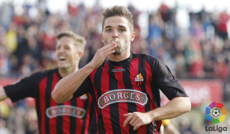 Fran Carbia celebra el gol de la victòria davant el Nàstic.