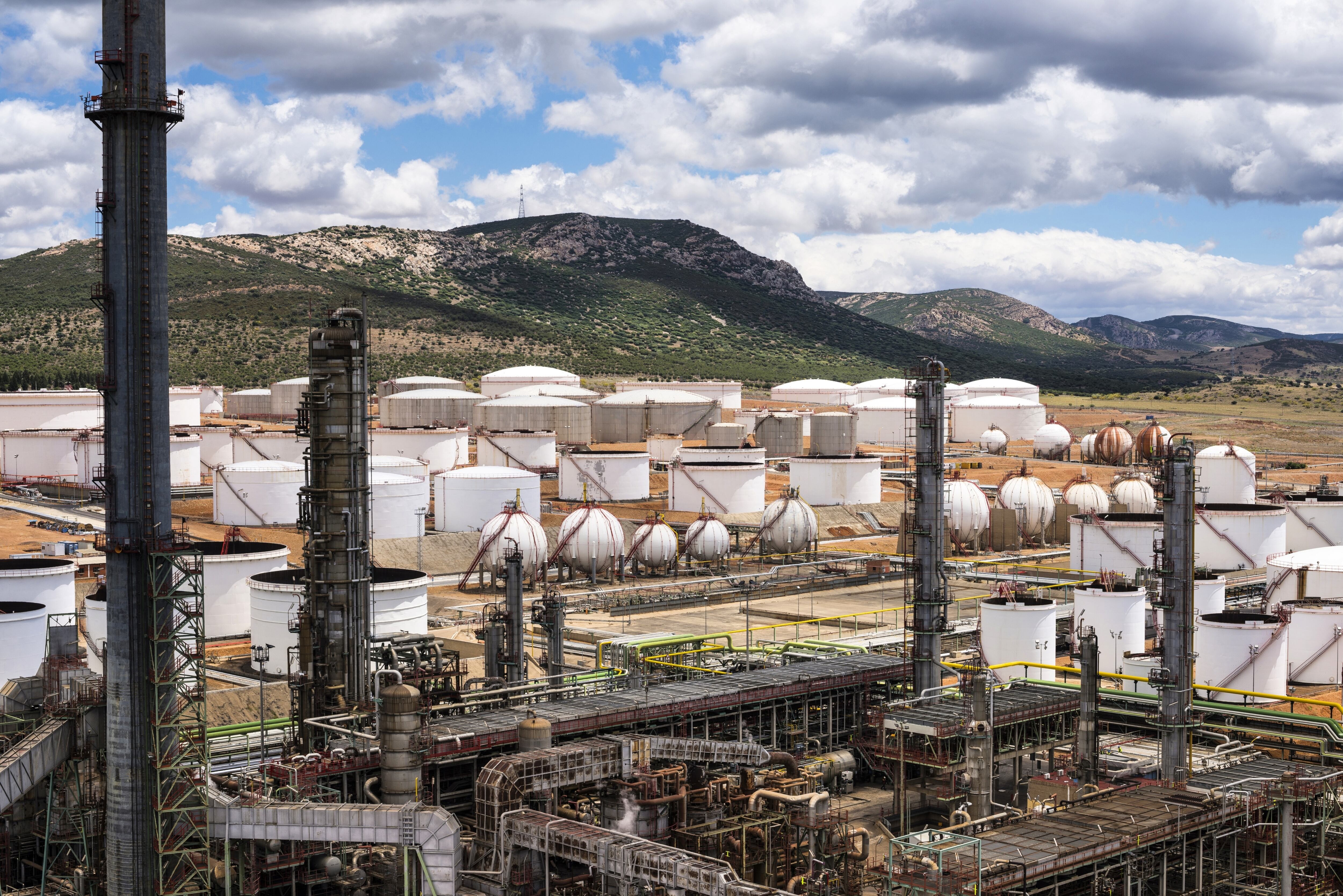 Parada en el área de Destilación de Repsol Puertollano