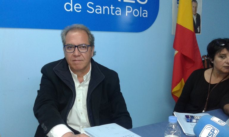  El viceportavoz del PP, José Pedro Martínez, en rueda de prensa