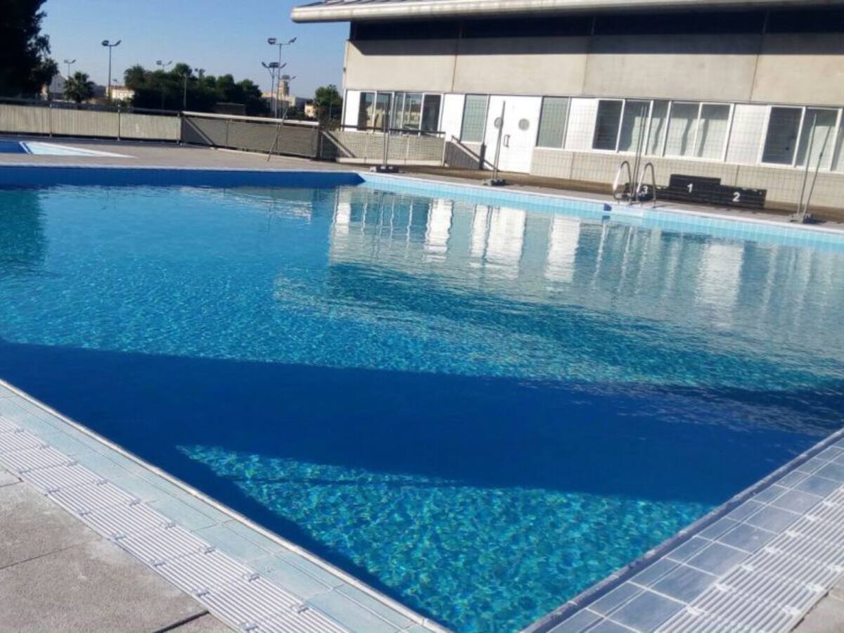 Ya están abiertas todas las piscinas municipales de València: estas son las medidas de seguridad