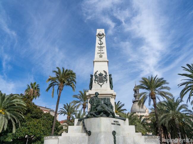 Monumento a los Héroes de Cavite y Santiago de Cuba