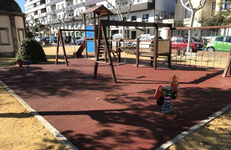 Una de las zonas de juego infantiles del Parque de la Rana