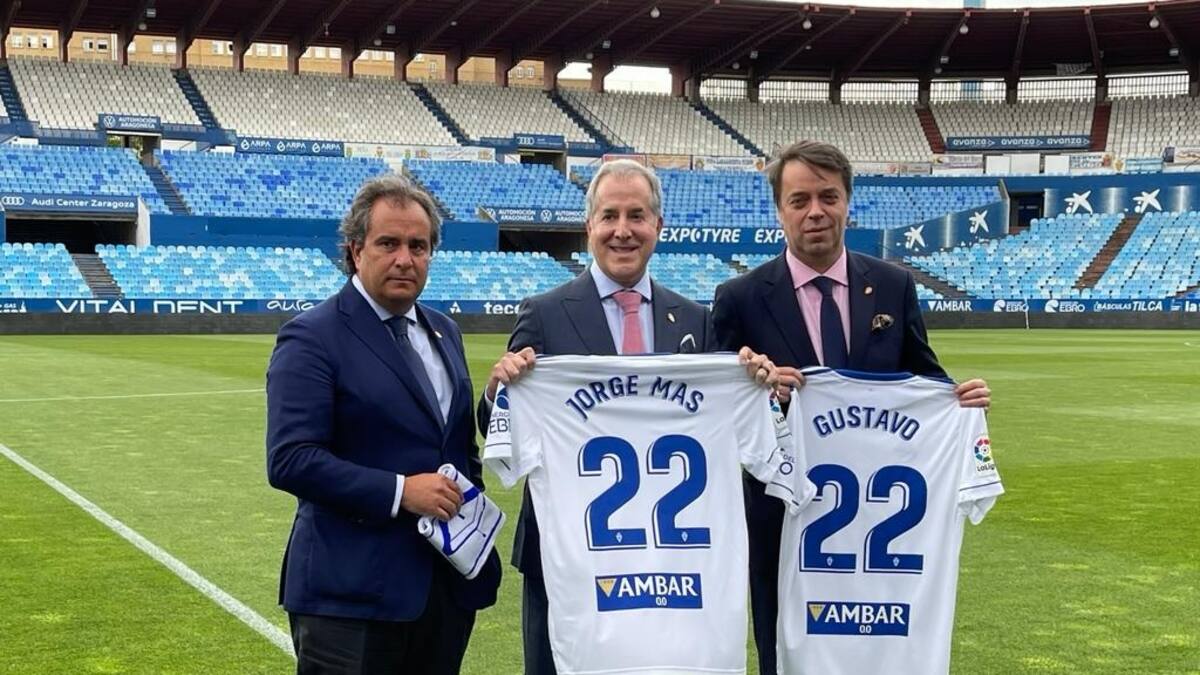 Jorge Mas: "Siento la responsabilidad histórica para que el Real Zaragoza vuelva a jugar los partidos más importantes en Europa, pero lo primero es el ascenso"