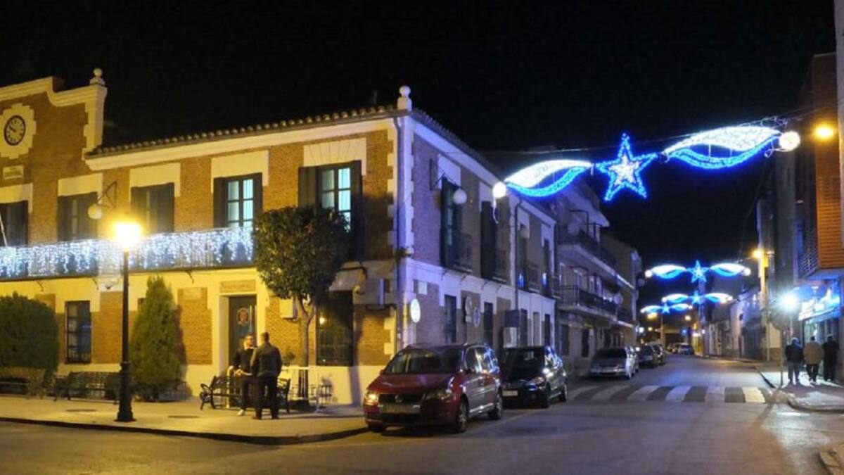 Decorar tu casa o tu establecimiento para Navidad en Paracuellos tiene premio