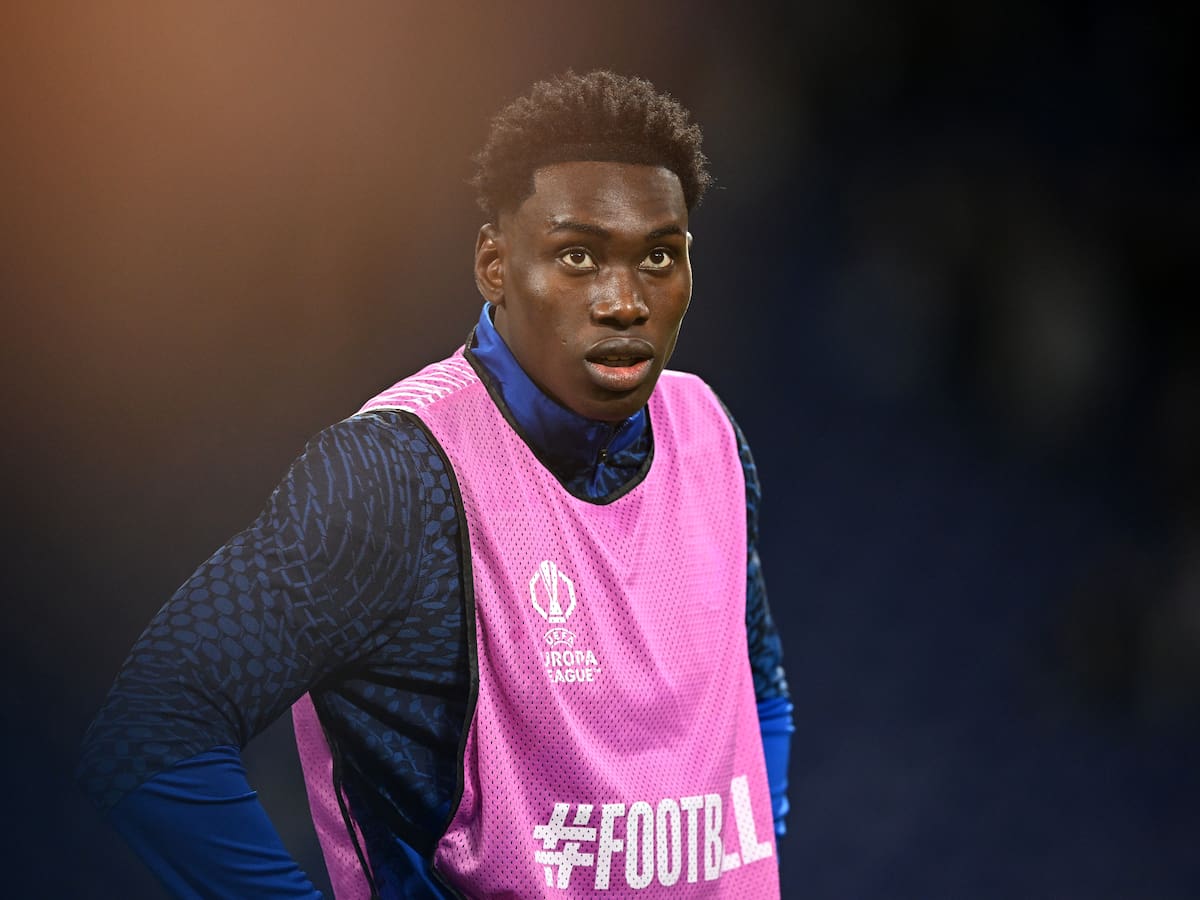 Samu Aghehowa se rompe el cruzado y se cae de los planes de De la Fuente para el Mundial