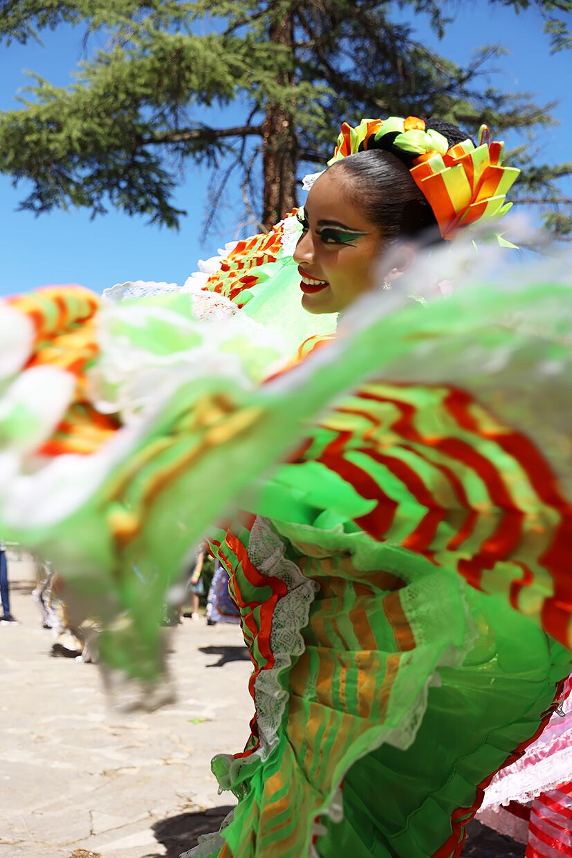 Termina el Festival Folklórico el domingo con el desfile final