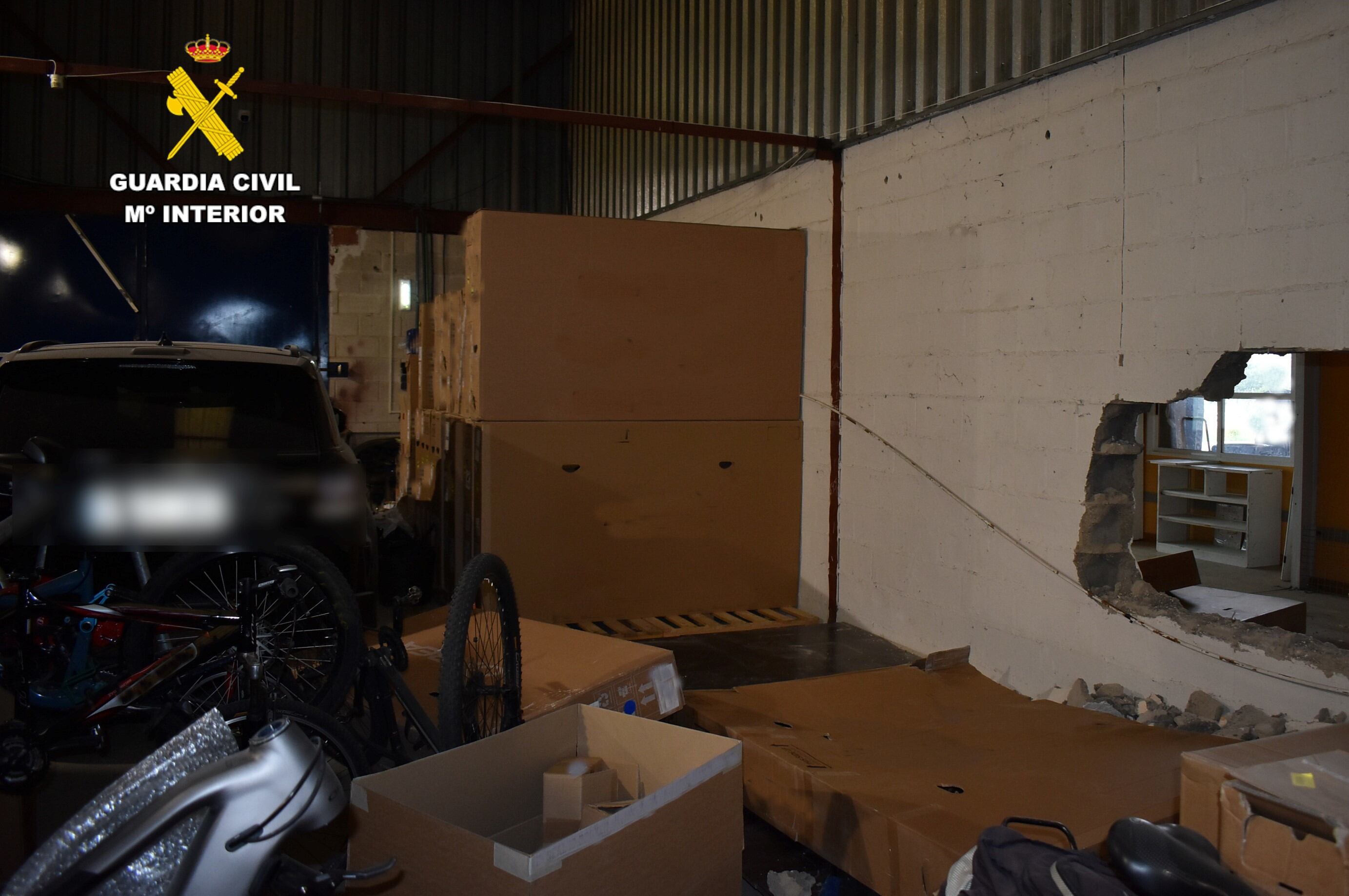 Uno de los registros de la Guardia Civil en la operación desarrollada en León