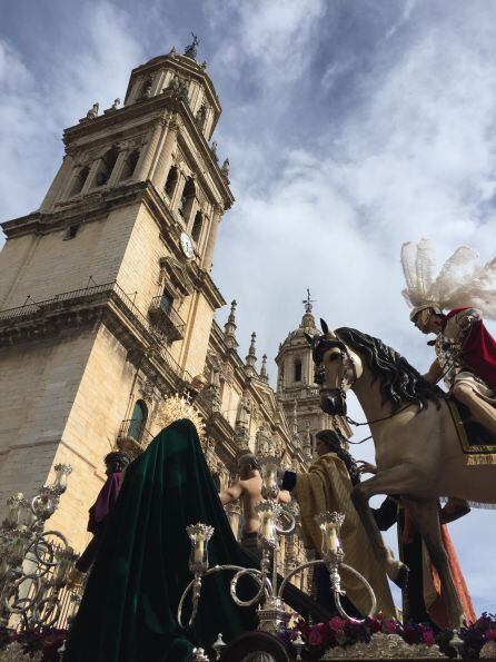 Gran Poder a su salida de la Catedral