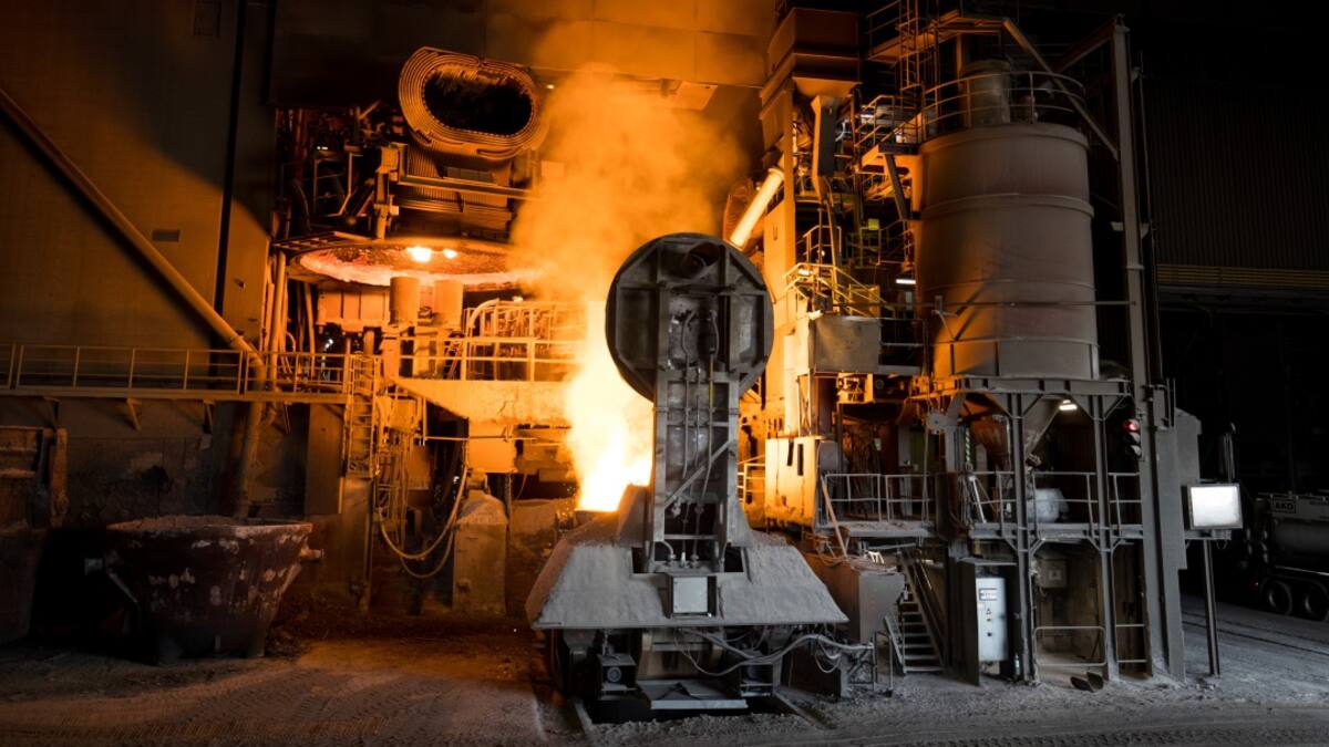 La subida de la luz y 300.000 empleos en riesgo