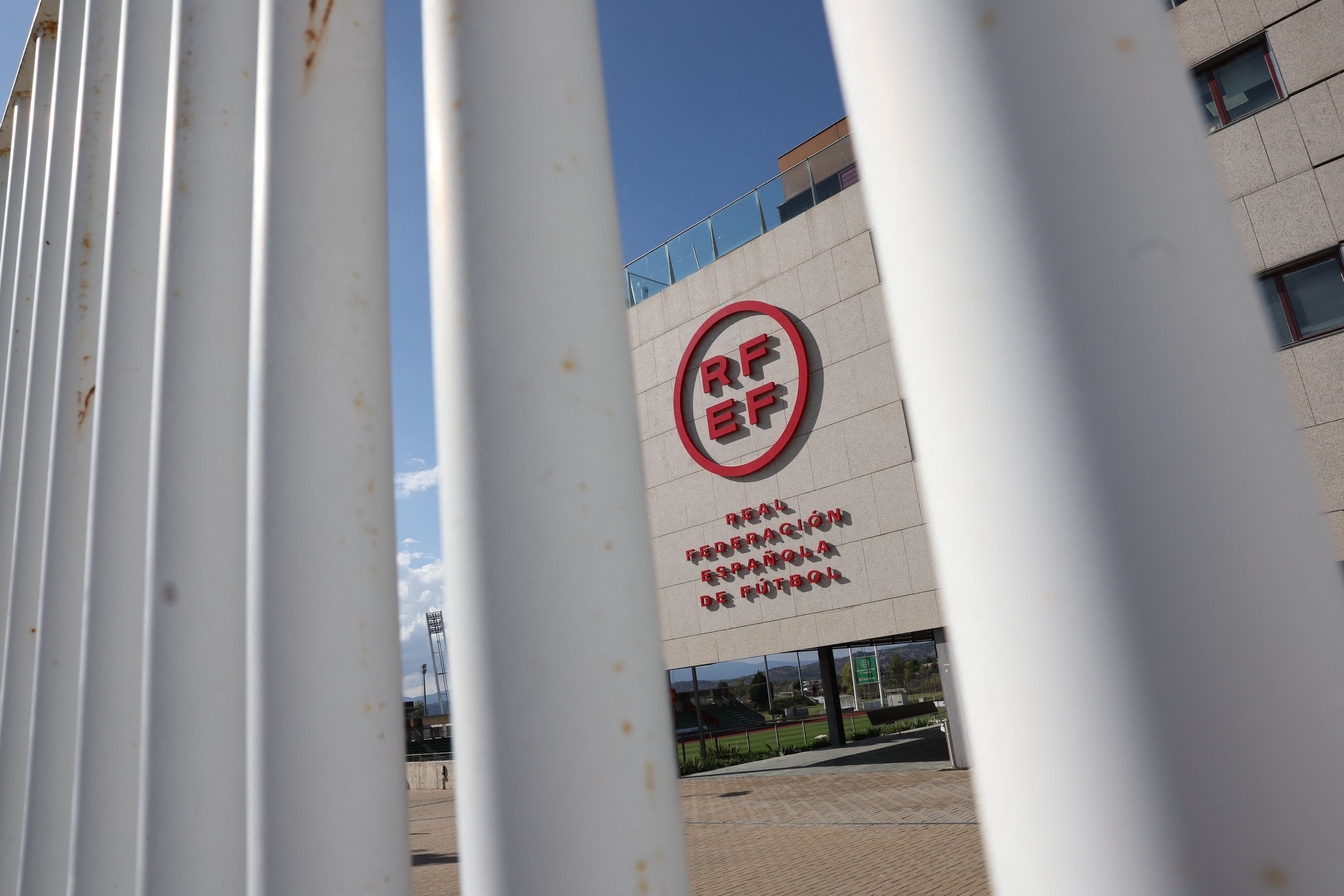 Imagen de la sede de la Real Federación Española de Fútbol en Las Rozas (Madrid). (Photo by Pierre-Philippe MARCOU / AFP) (Photo by PIERRE-PHILIPPE MARCOU/AFP via Getty Images)