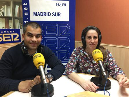Dolores Galiano, directora de Colegio Albanta en Fuenlabrada, y Francisco Puentedura, presidente de la cooperativa del centro