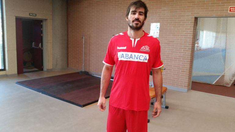 Simonet ya luce como ademarista