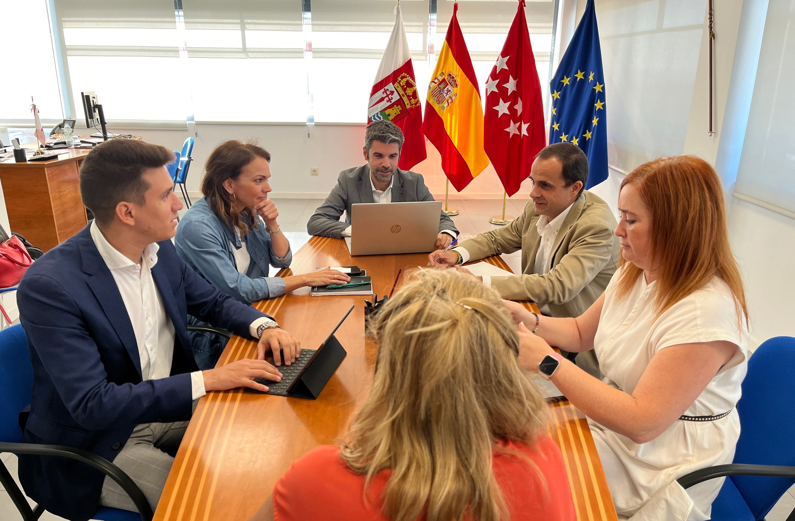 Junta de Gobierno Local del Ayuntamiento de Paracuellos, presidida por el alcalde, Jesús Muñoz