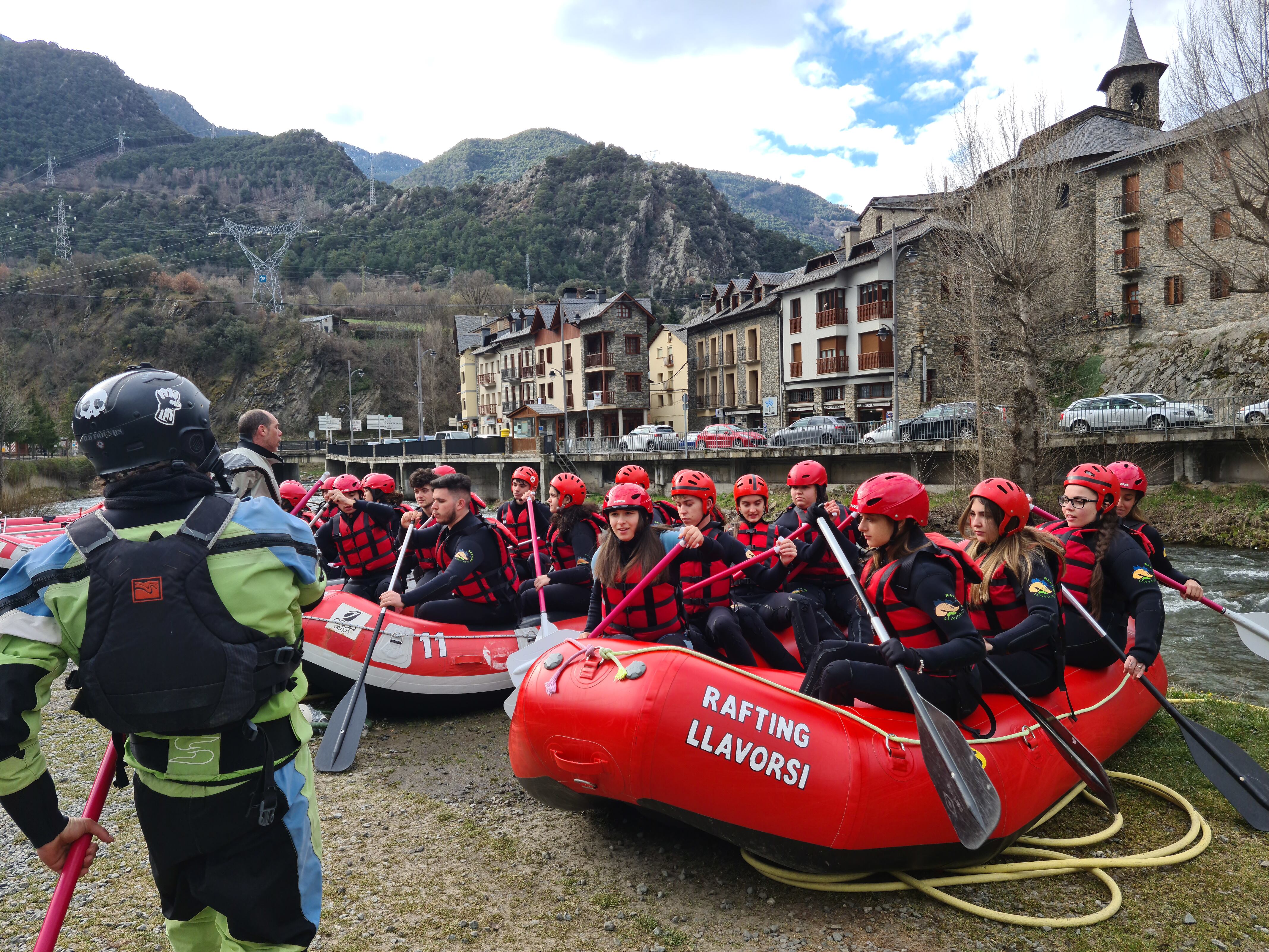Barques de ràfting a la Noguera Pallaresa aquest cap de setmana