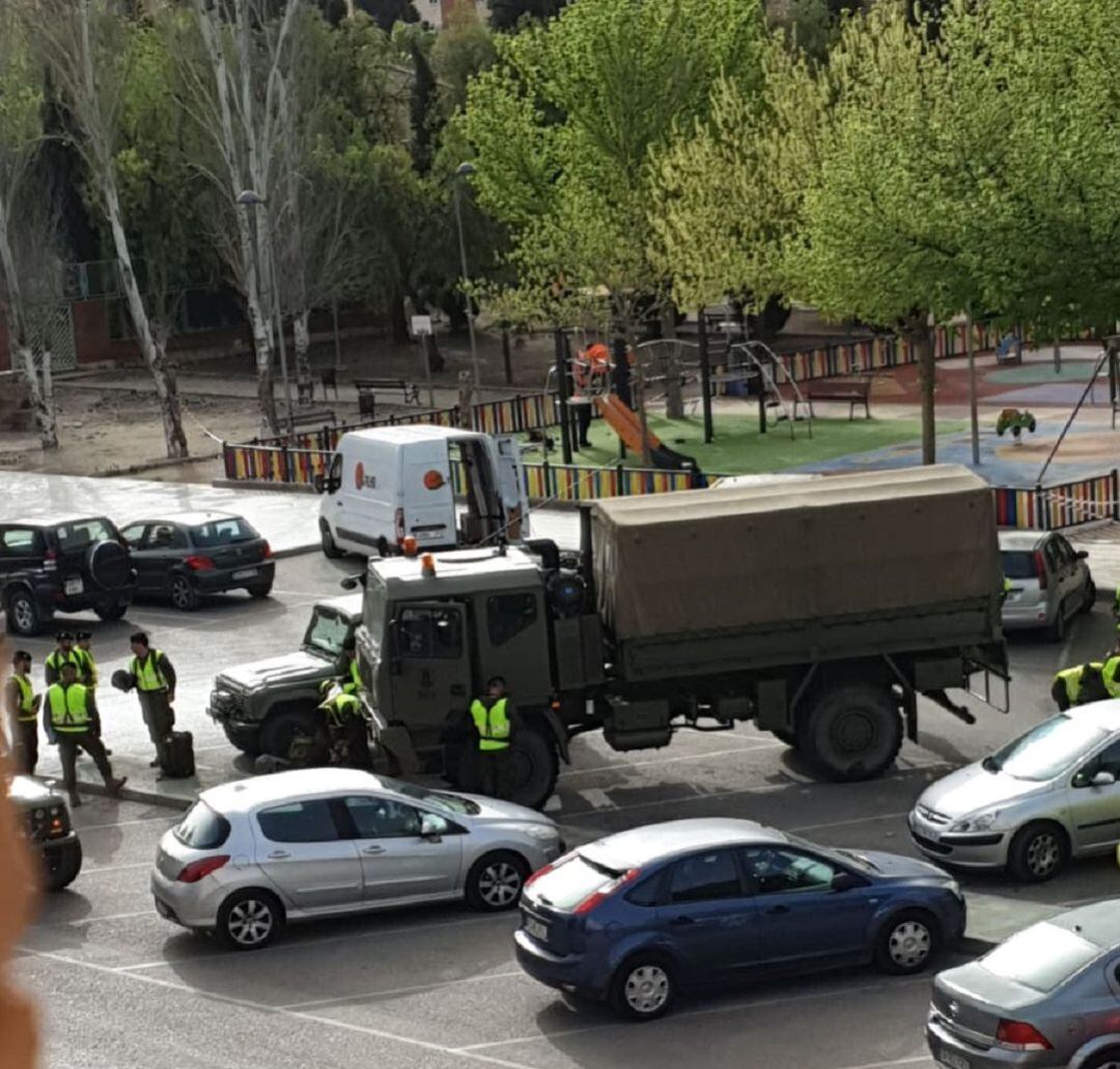 Militares en la Barriada de La Paz.